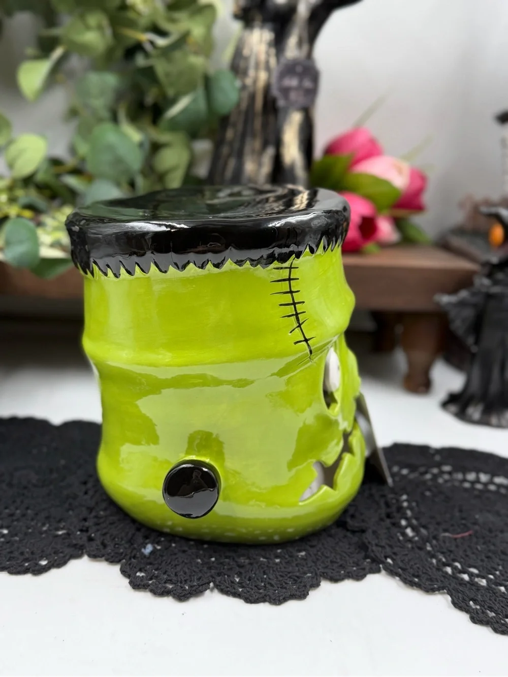 spooky hollow frankenstein led light-up halloween decor nwt